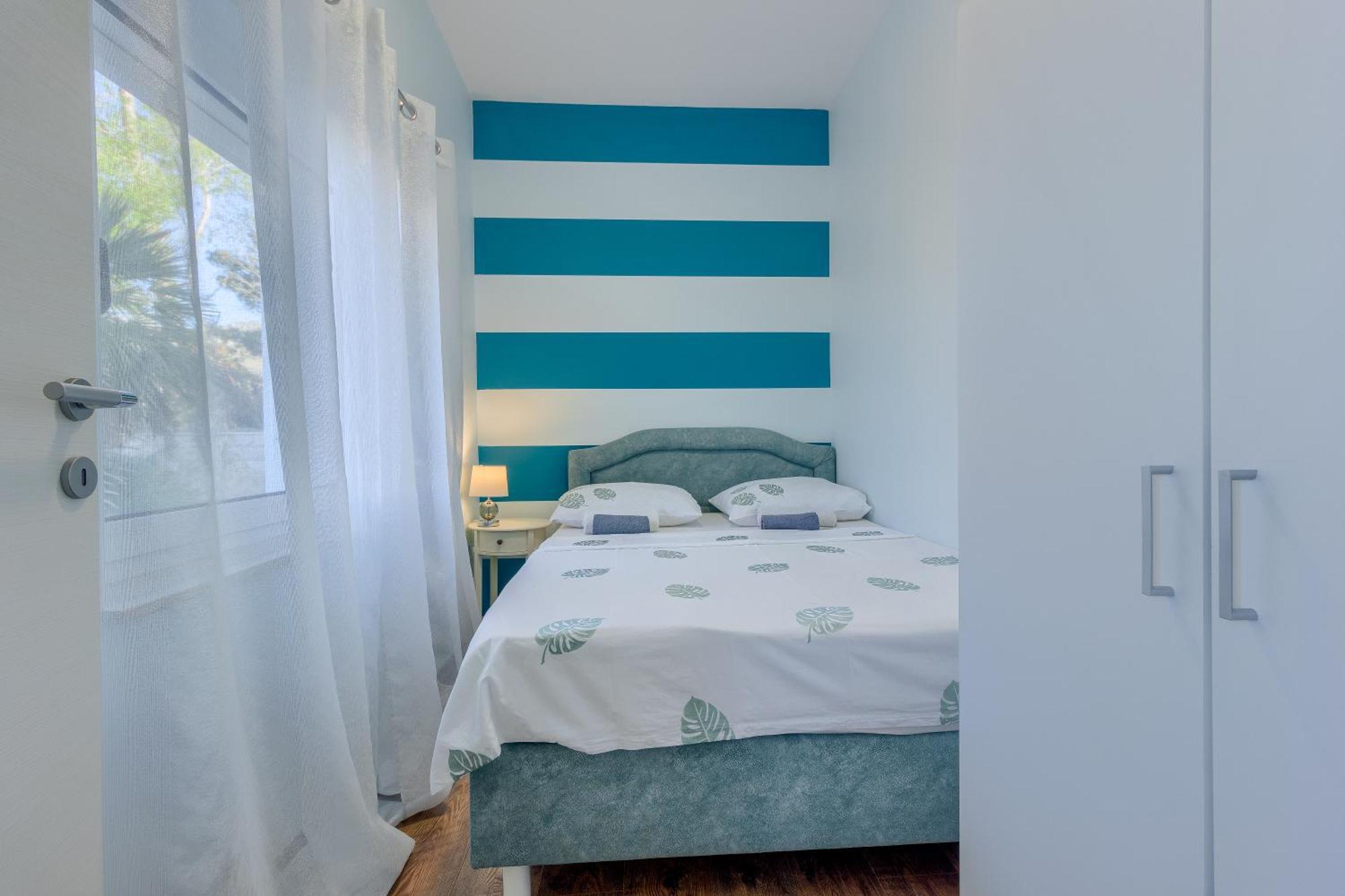 Apartments Pepa Podstrana Kamer foto